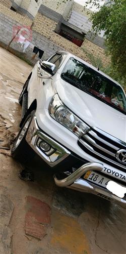 تويوتا هايلوكس